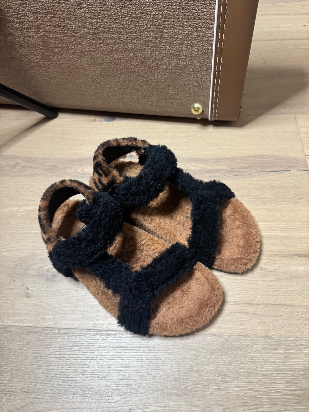 FENDI FF Shearling sandals